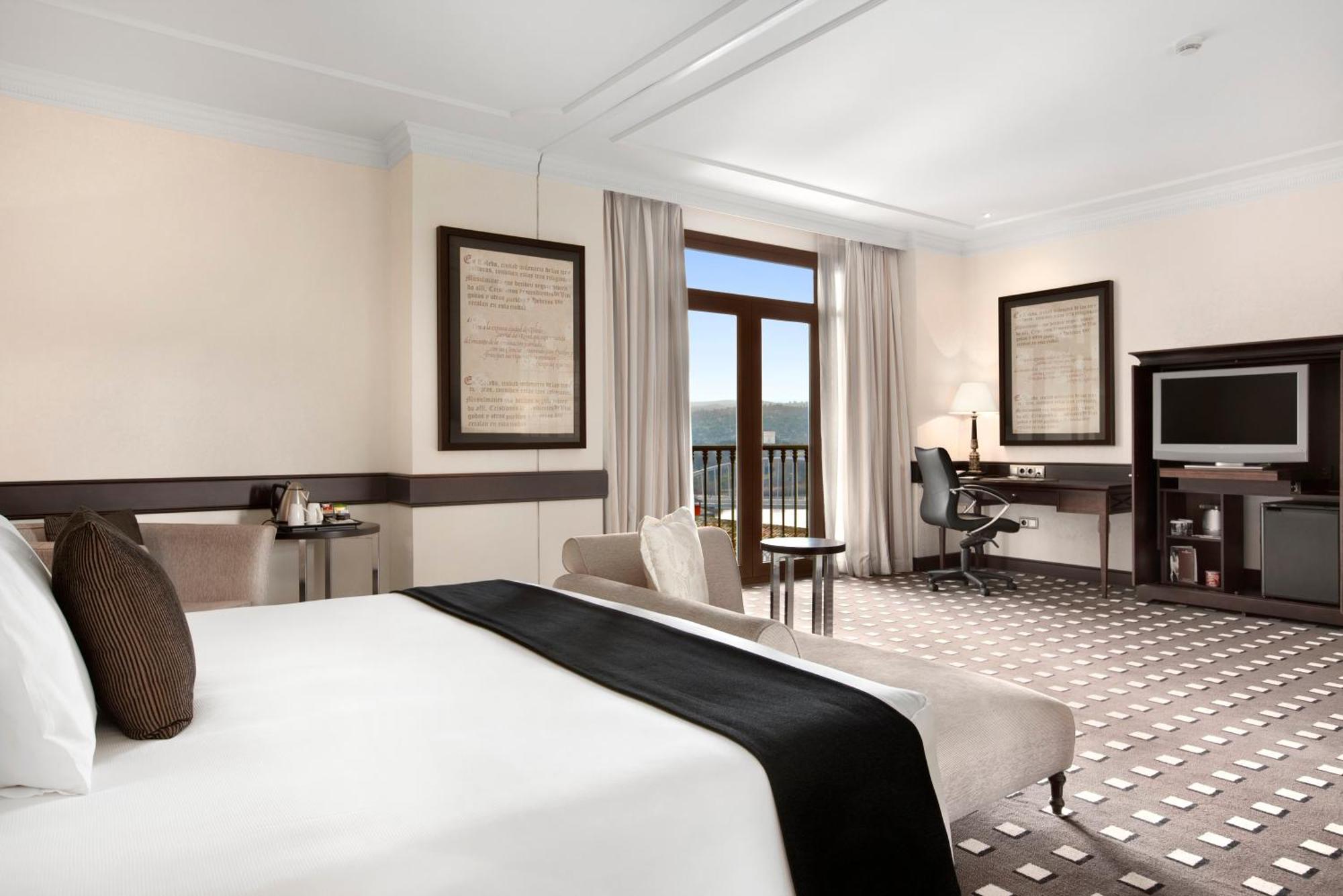 Deluxe Room,1272884098:JPEG